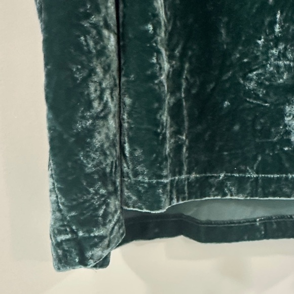 LOFT Emerald Velvet green Blouse size M puff sleeve fairy - Picture 5 of 11